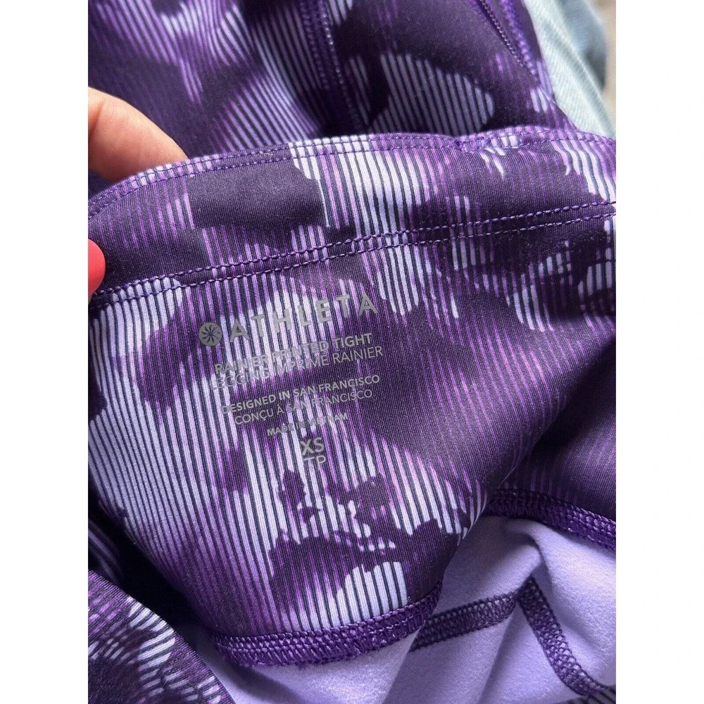 Athleta Rainier Tight Plush Supersonic Spliced Floral Violet Purple Size XS - Picture 11 of 11